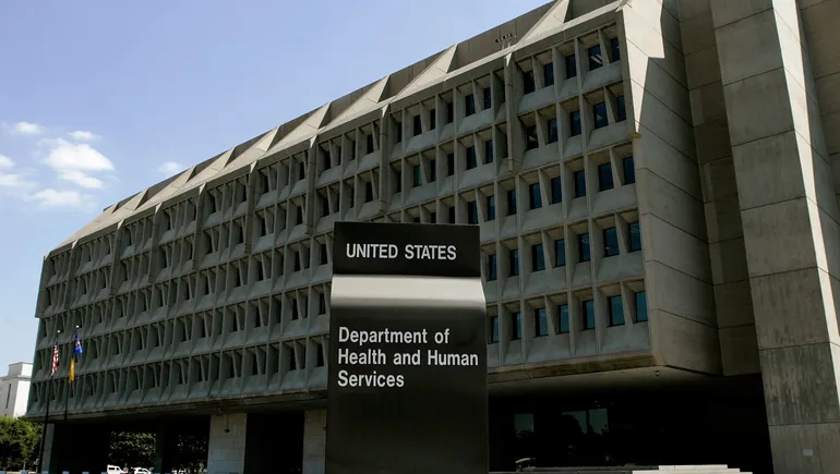 Federal officials resign from the board of the health AI group